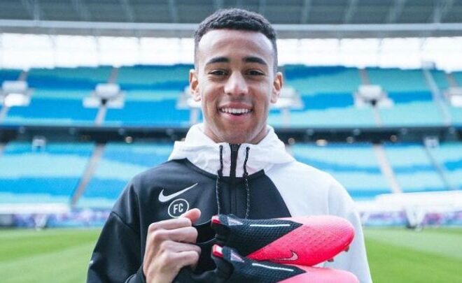 How Much Is Tyler Adams Net Worth? His Family and Dating Life