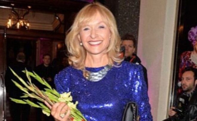 Elizabeth Spender Wiki and Family; All About Barry Humphries’ Wife