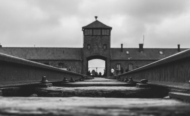 Auschwitz Tours and Auschwitz Museum
