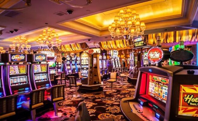 Playing smart: How to use online casino bonuses to your advantage