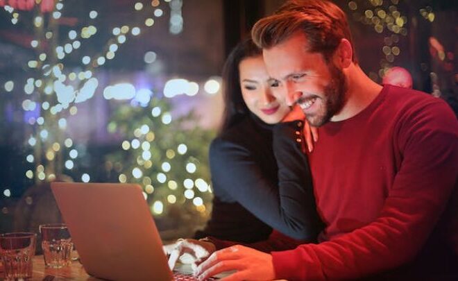 Developing Skills to Excel in Online Gambling Games: Top Tips