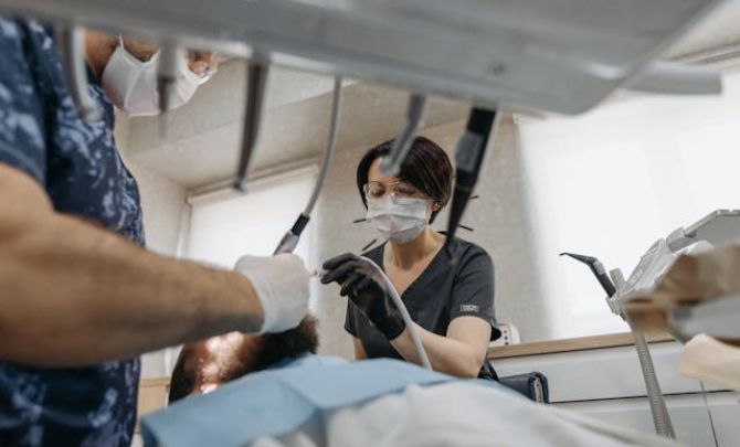 Dentist