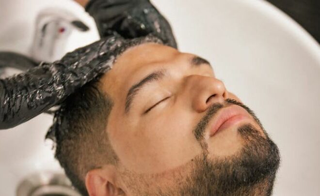 6 Tips to Choose the Right Hair Loss Shampoo for Men Based on Hair Type: Expert Advice for Optimal Results