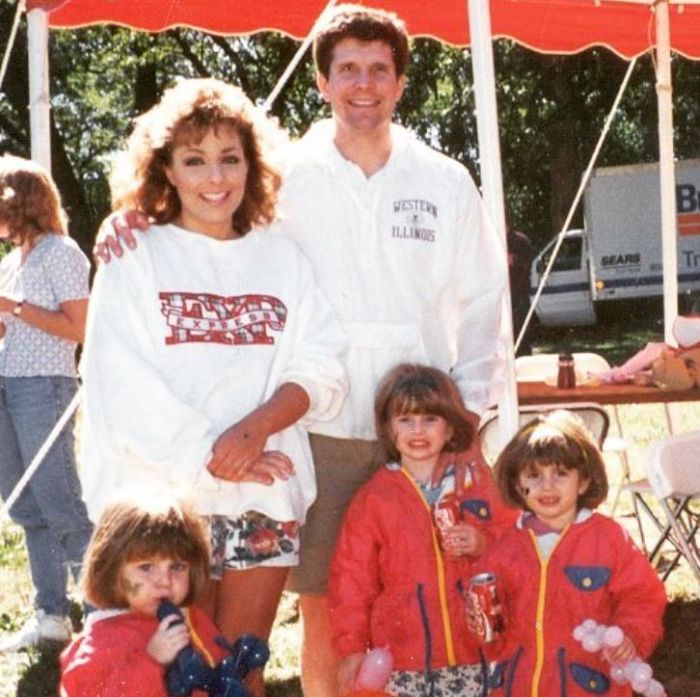 Stephanie-Mead-Parents-Sisters