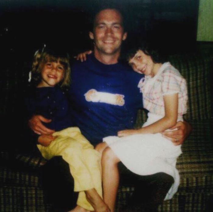 Amy-Andrews-Father-Sister