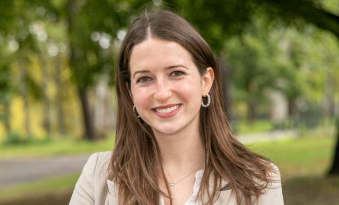 Alyssa-Paolicelli-Wikipedia