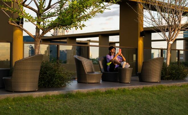 How a Patio Covers Contractor Can Create a Functional, Stylish Outdoor Area