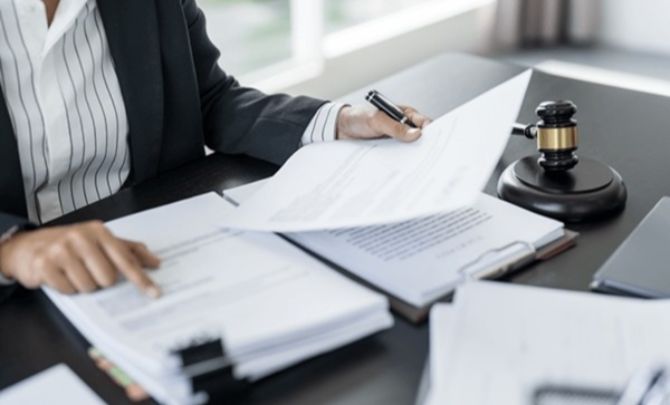 Tax Attorney