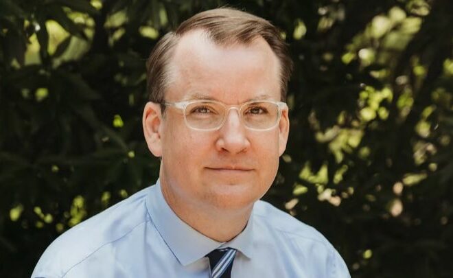 Who Is Philip Bump’s Wife? His Wikipedia and Family Life Explored