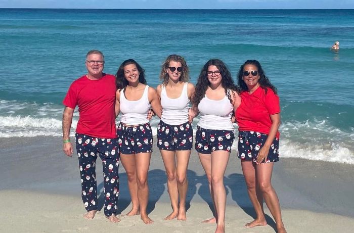 Terry-Matheson-Wife-Daughters