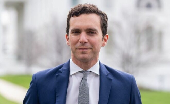 Is Tyler Pager Married? Get To Know The New York Times Correspondent