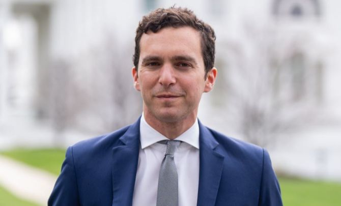 Tyler-Pager-Wikipedia-Married