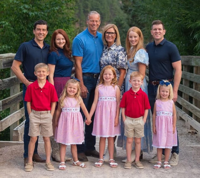 Kimberley Thune Family