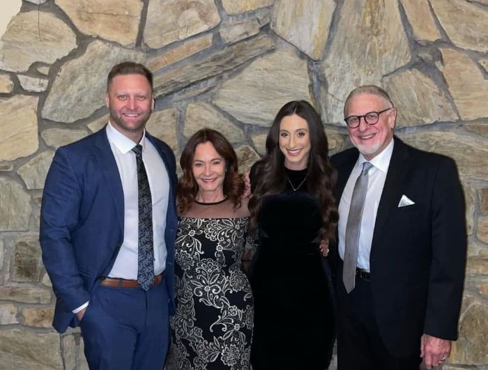Taylor-Tannebaum-Parents-Brother
