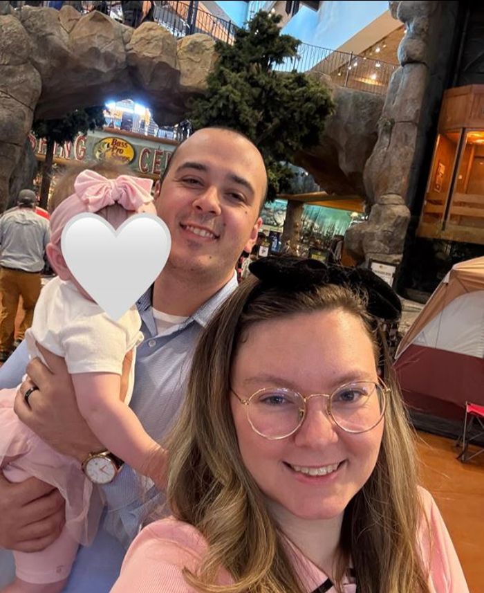 Kara-McKinney-Husband-Daughter