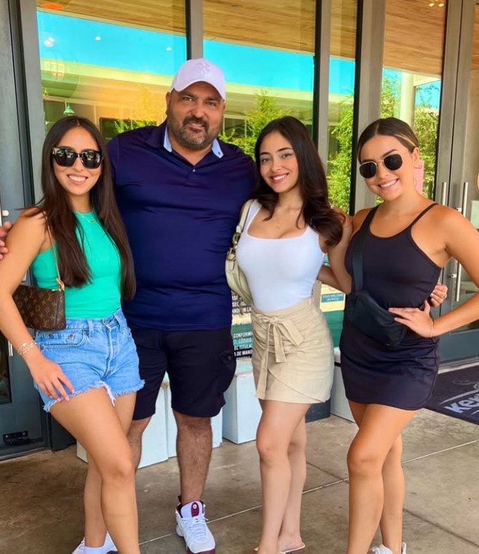 Victoria Cantu Family