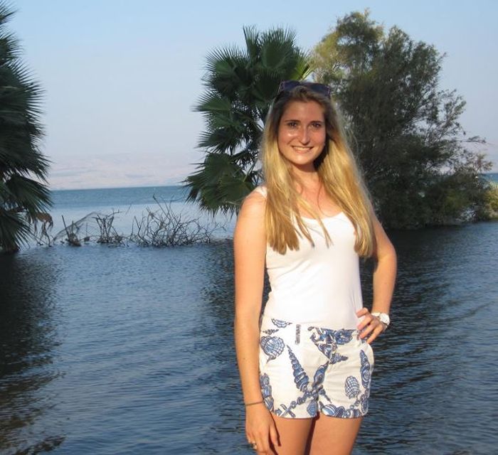Caroline-Shinkle-College