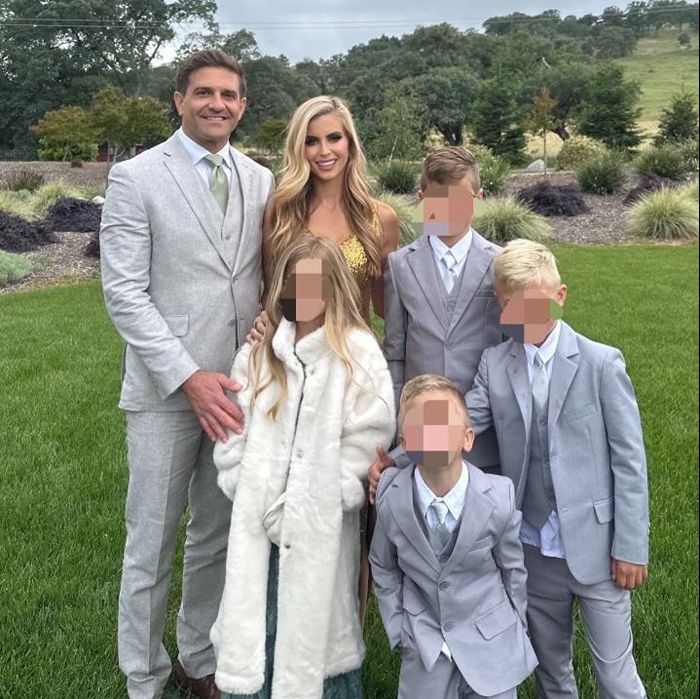 Tyler-Zacharia-Wife-Sons-Daughter