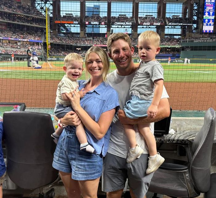 Victoria-Bauchou-Zach-Bauchou-Sons